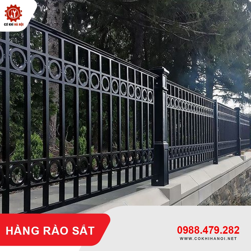 Báo giá thi công, làm hàng rào sắt tại Hà Nội giá tốt nhất 2025